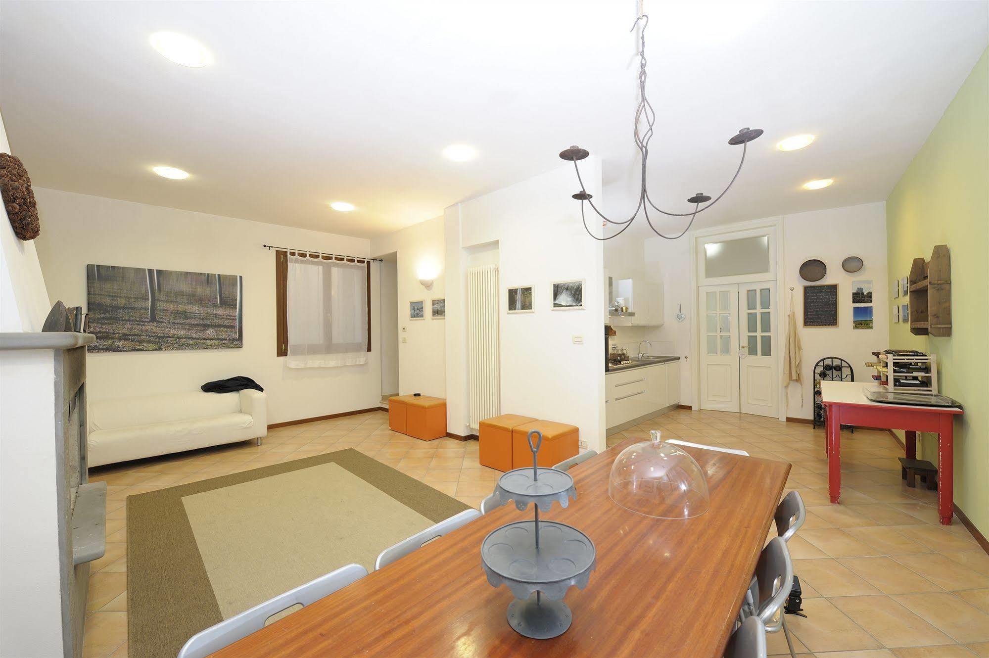 Locanda Castel De Britti Guest House San Lazzaro di Savena Exterior photo